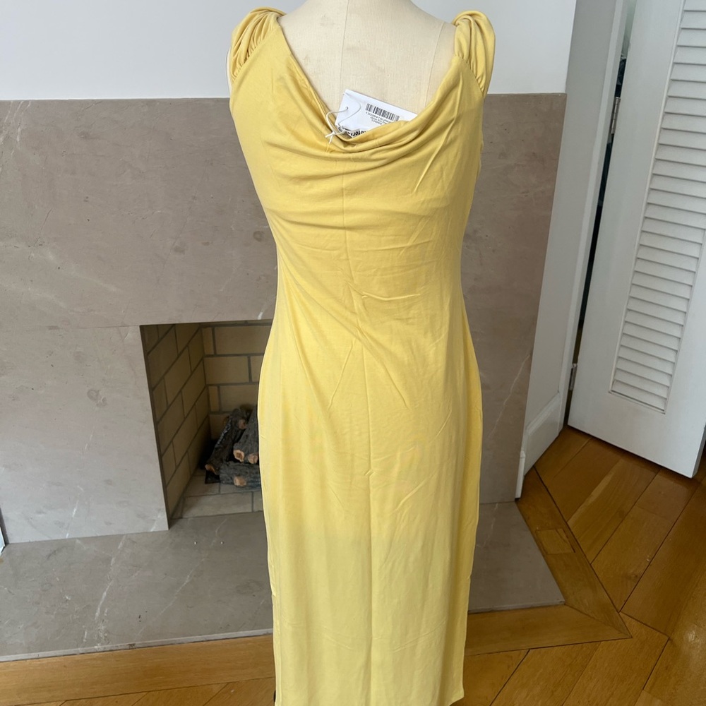 Elegant Yellow Dress